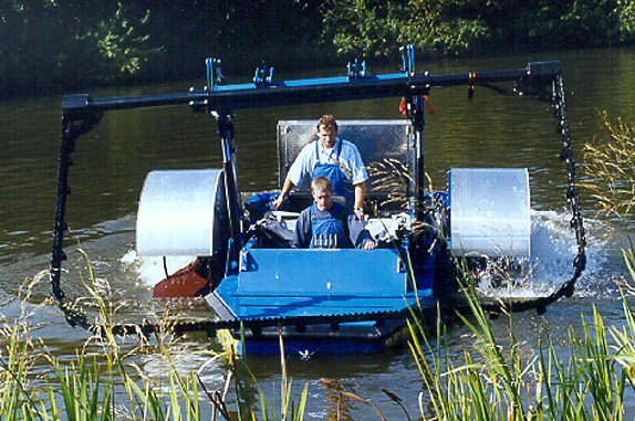 mowing boats are used in ditches, lakes and rivers