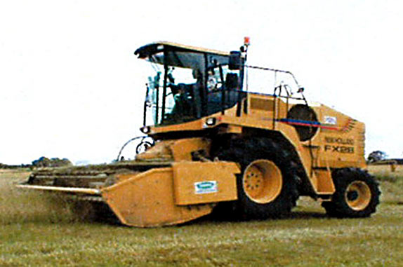 every centimetre of straw that can be left on the field by a high-cut also has a positive effect on the grain drying costs